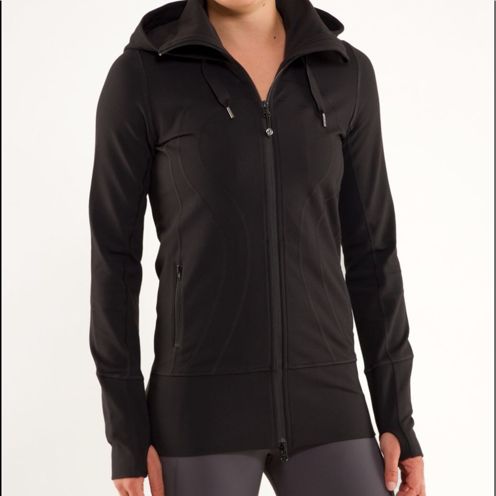 Lululemon women’s jacket